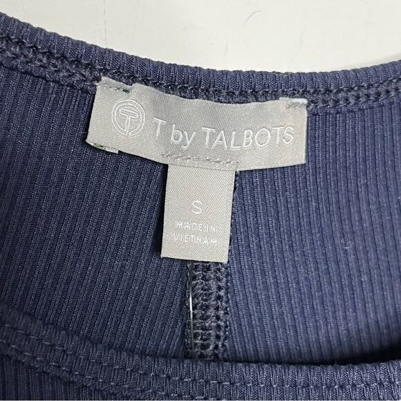 T by Talbots Contour Stretch Ribbed Tank S - Picture 3 of 7